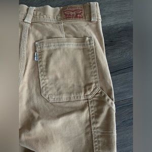 Levi’s High Rise Carpenter Pants